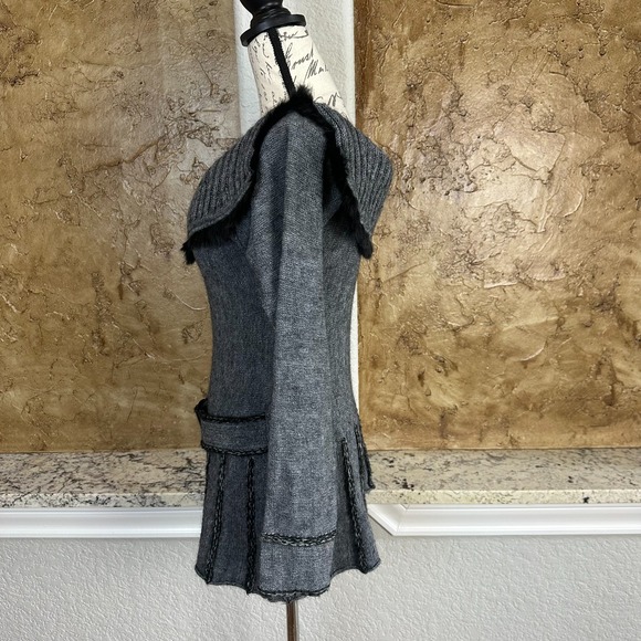 Joseph Ribkoff Alpaca Wool Blend Sweater Sz 10 Off-Shoulder Gray Black Belted - Picture 4 of 12